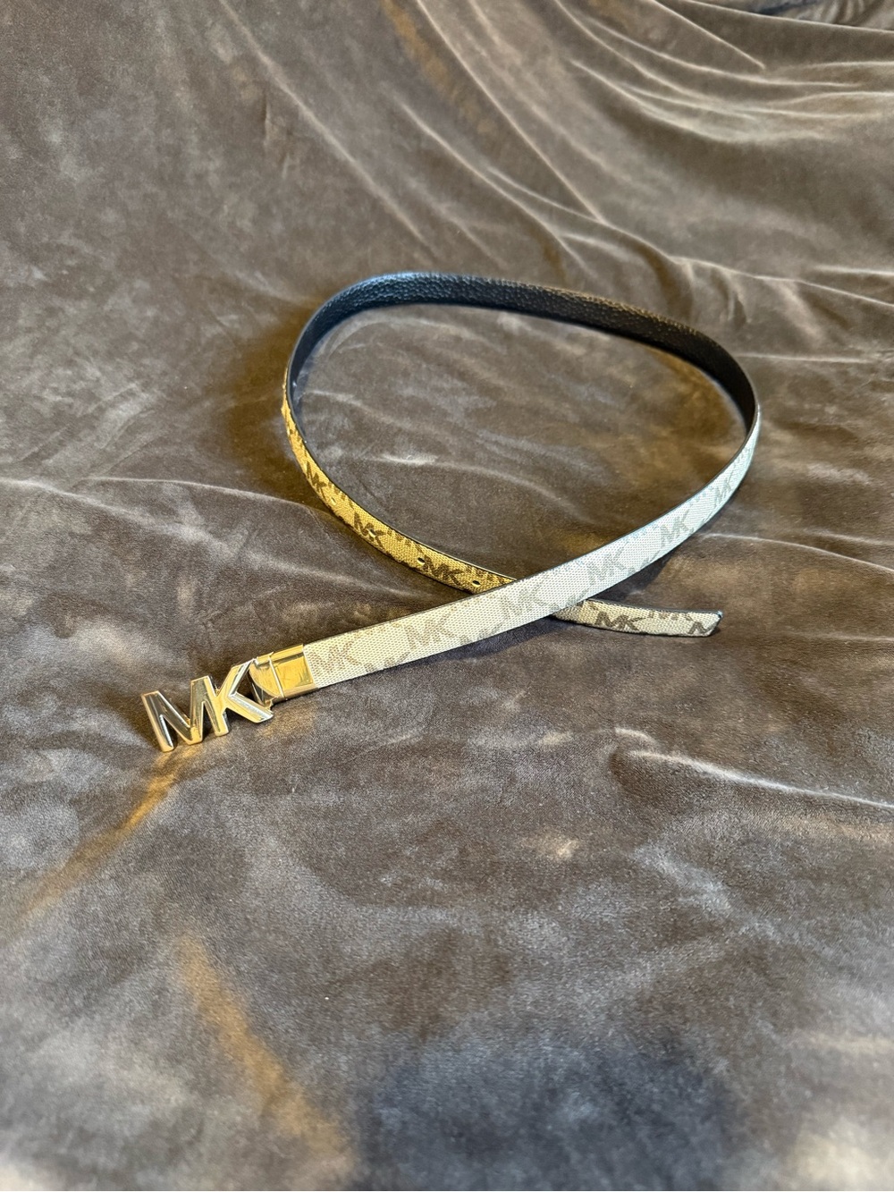 Michael Kors reversible belt